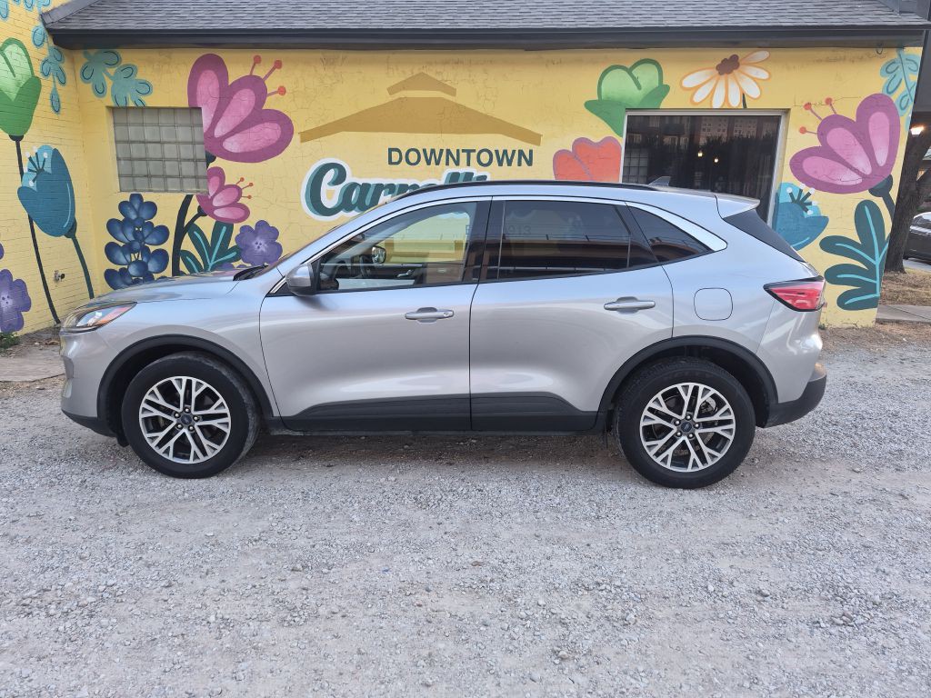 2021 Ford Escape Image 3