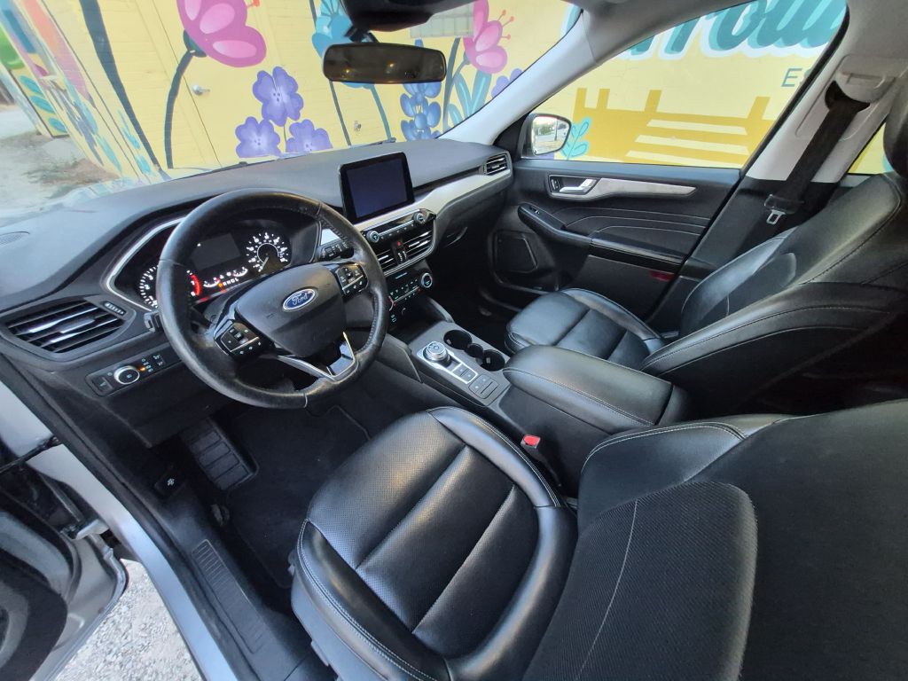 2021 Ford Escape Image 13