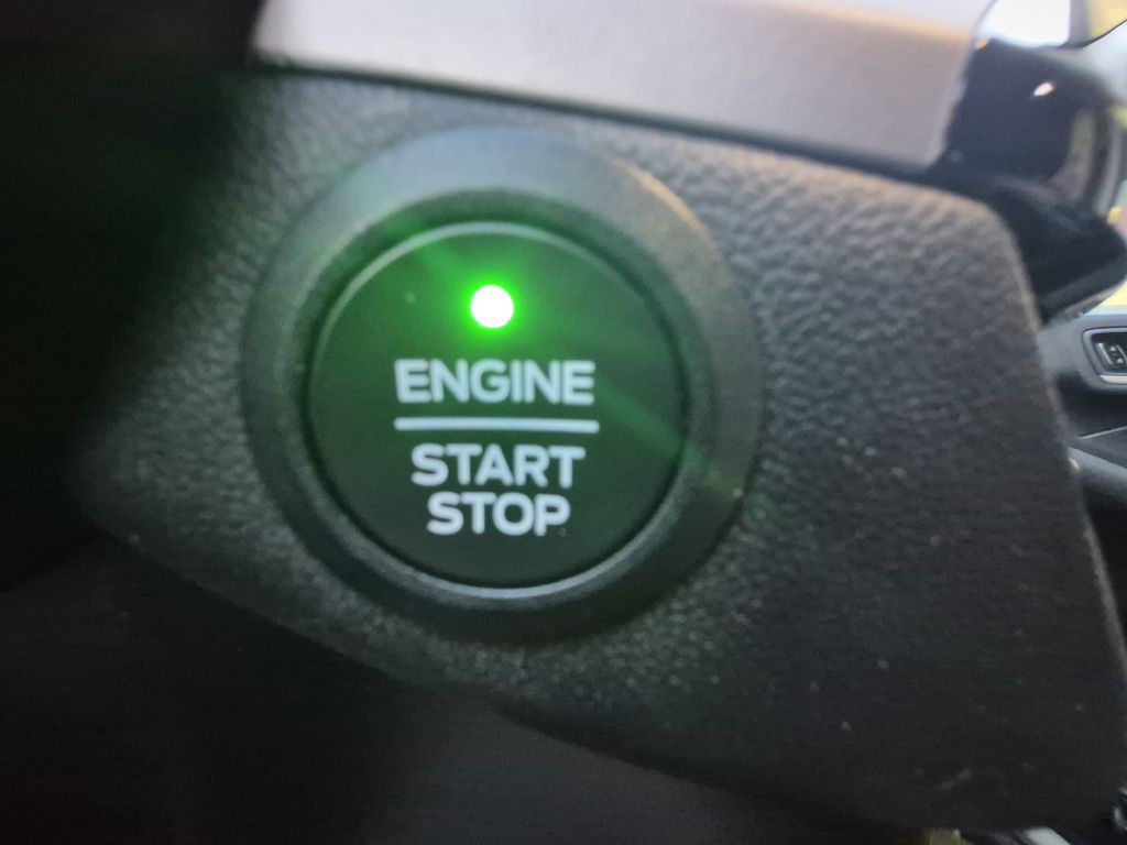 2021 Ford Escape Image 23