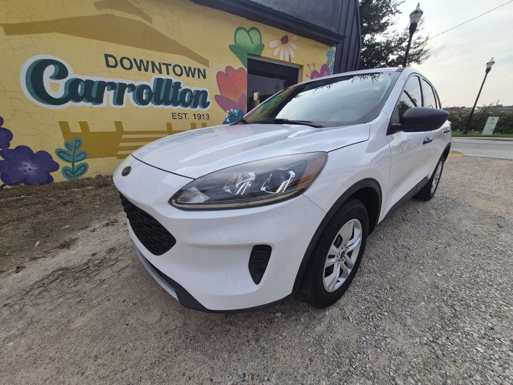 2022 Ford Escape Image 3