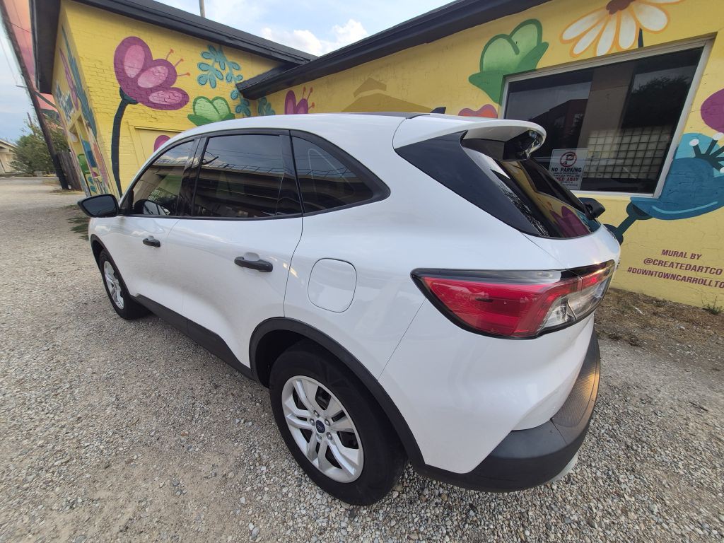 2022 Ford Escape Image 9