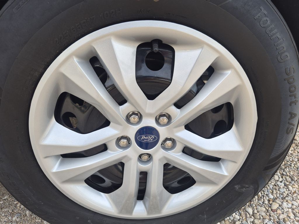 2022 Ford Escape Image 25