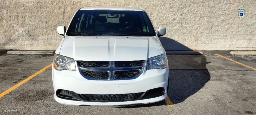 2016 Dodge Grand Caravan Image 4
