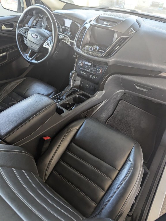 2017 Ford Escape Image 12