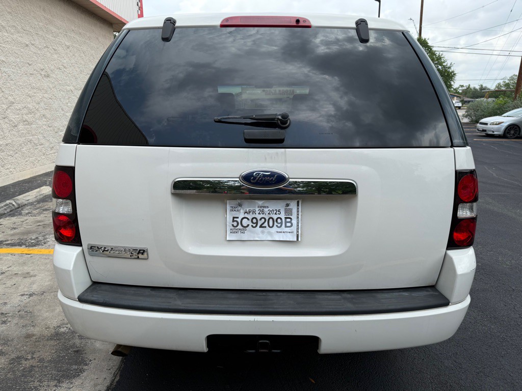 2008 Ford Explorer Image 4