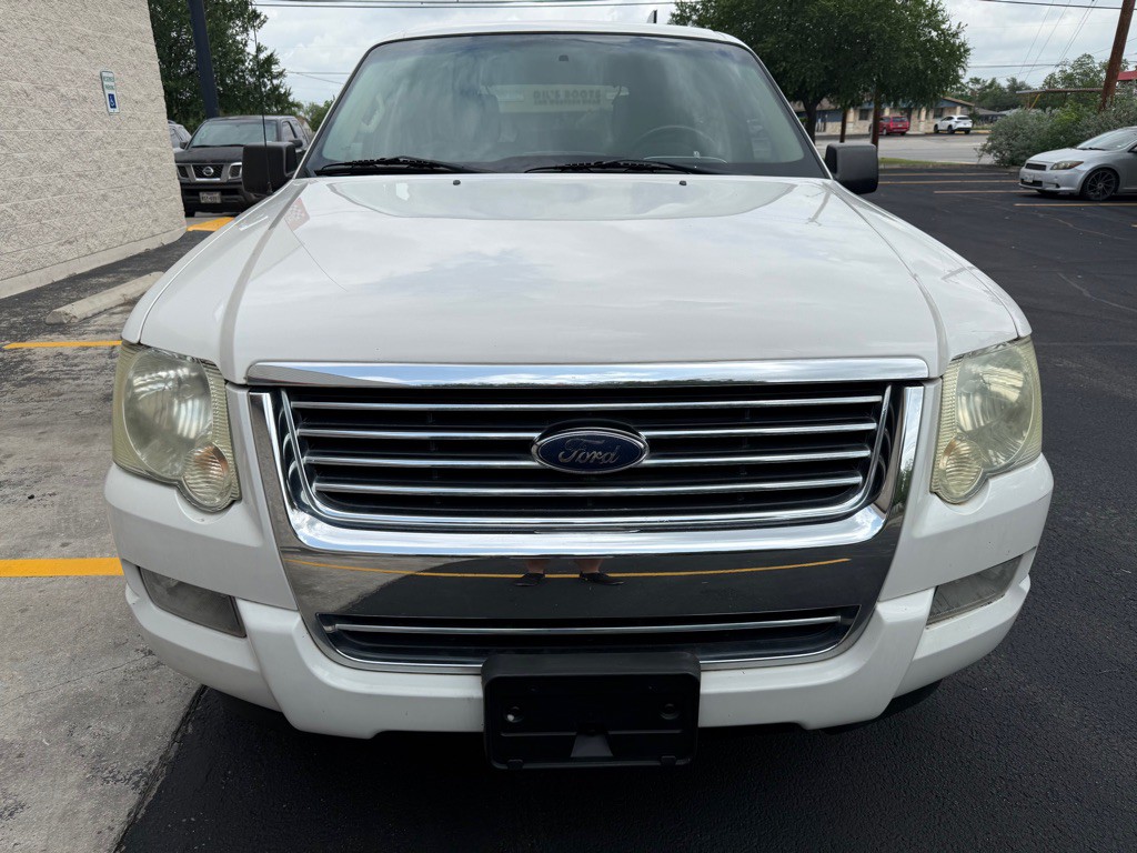2008 Ford Explorer Image 8