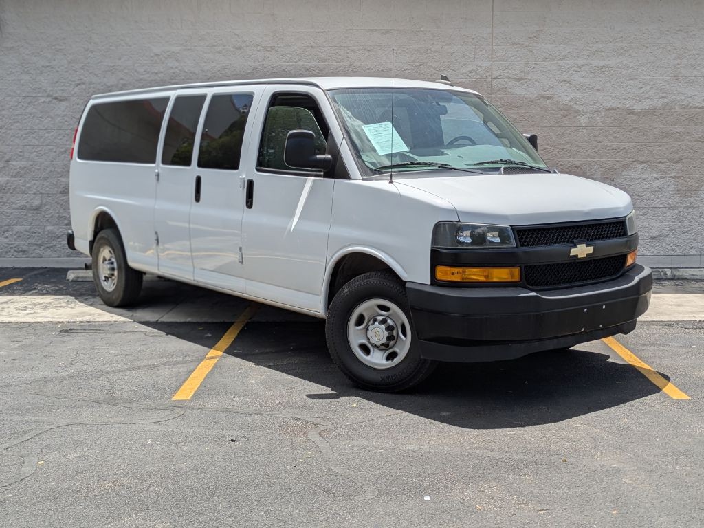 2020 Chevrolet Express Image 3