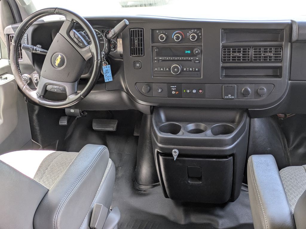 2020 Chevrolet Express Image 8