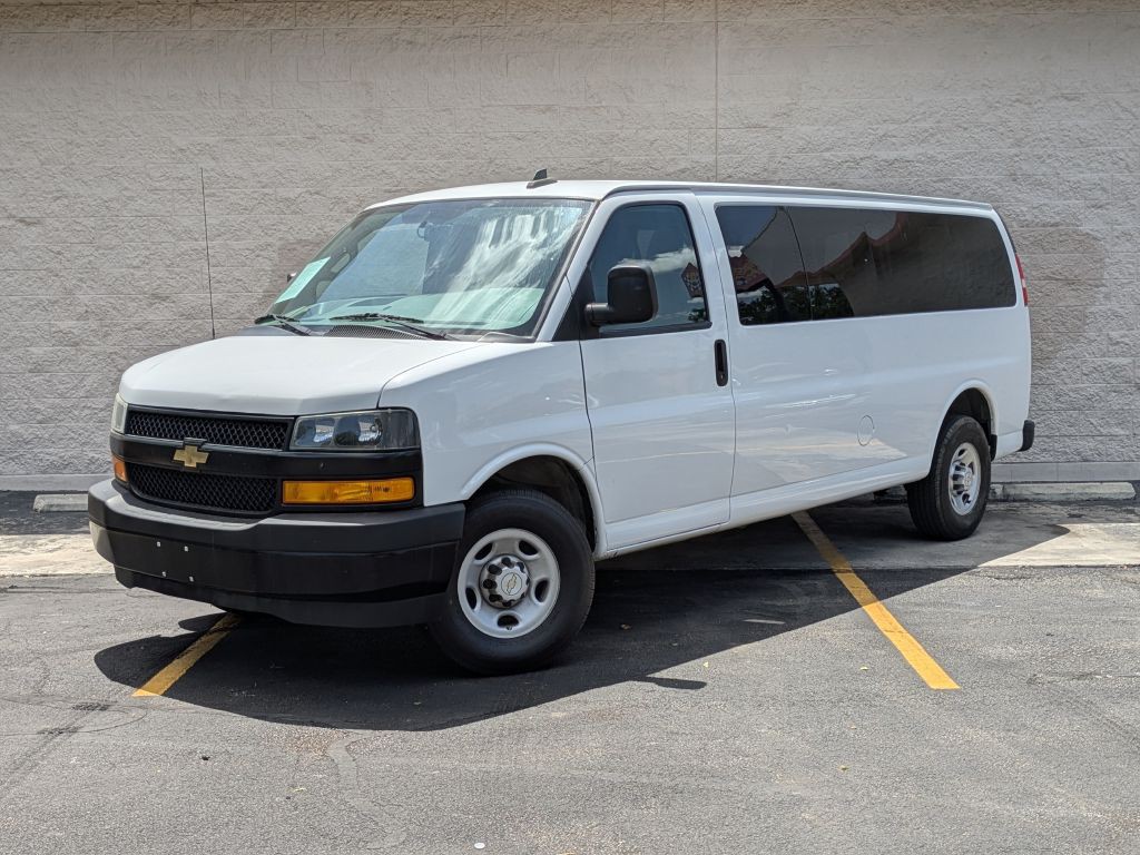 2020 Chevrolet Express Image 9