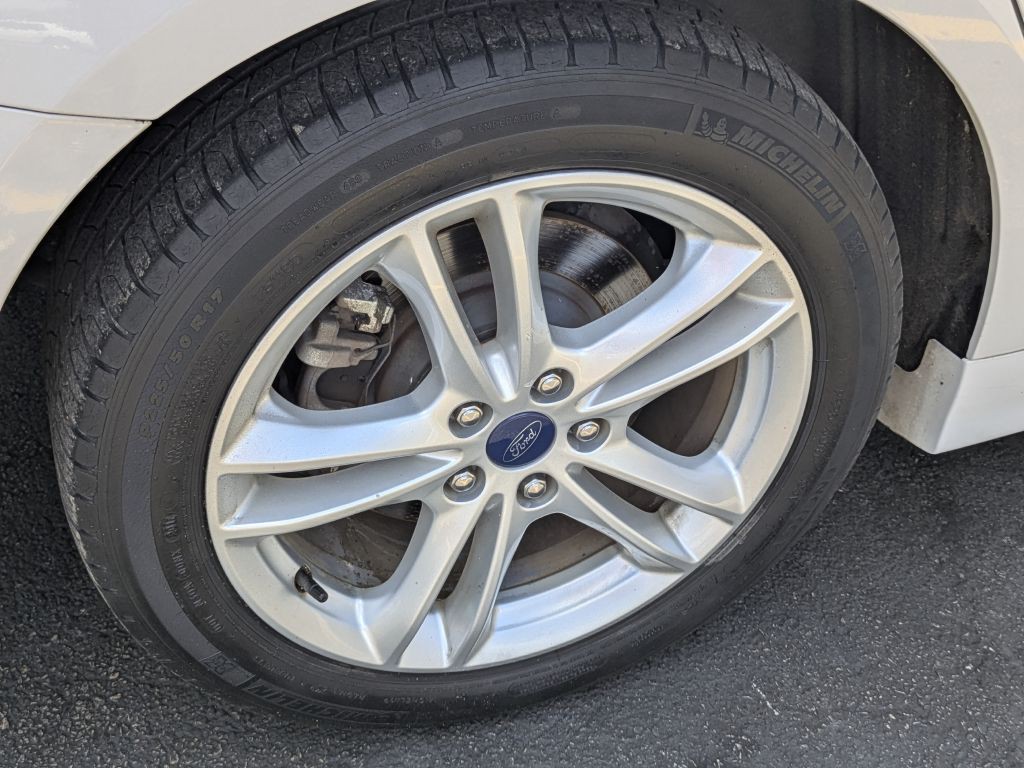 2018 Ford Fusion Image 14