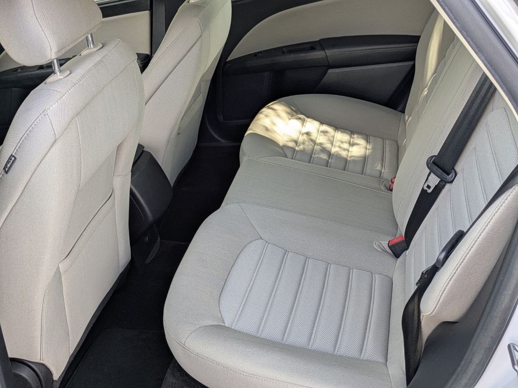 2018 Ford Fusion Image 19