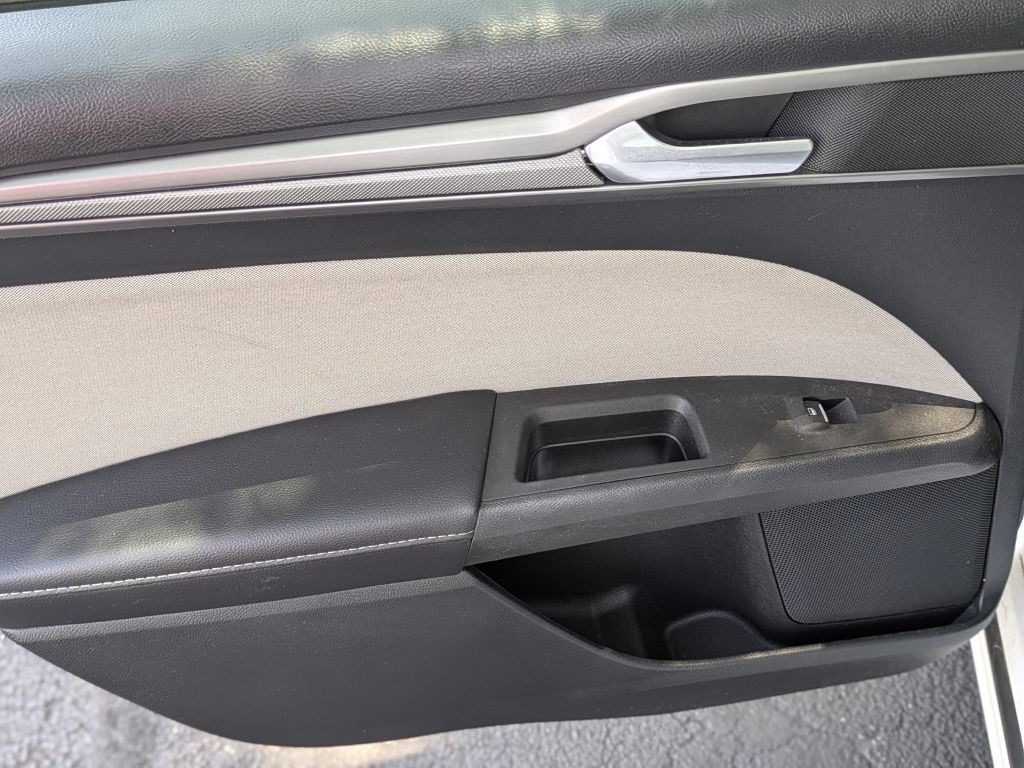 2018 Ford Fusion Image 20