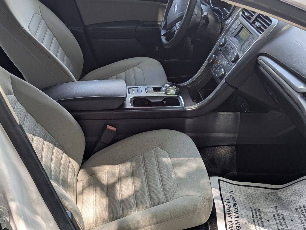 2018 Ford Fusion Image 22