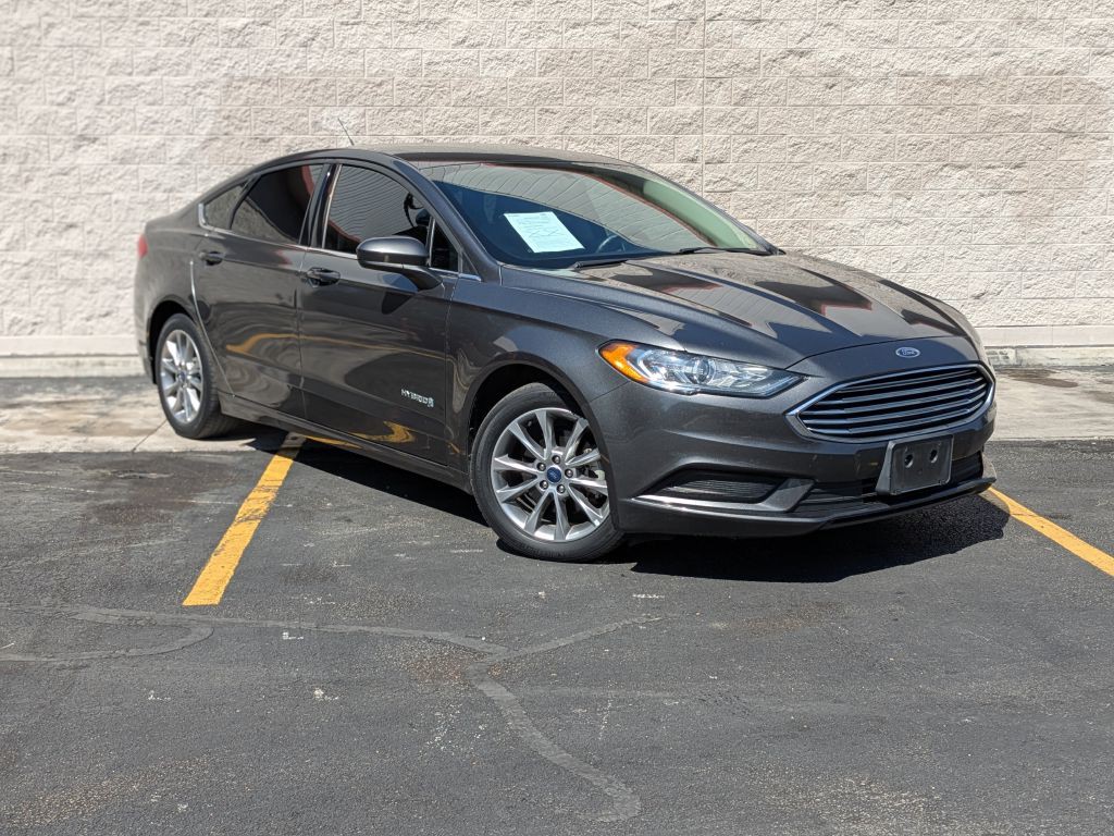 2017 Ford Fusion Image 1