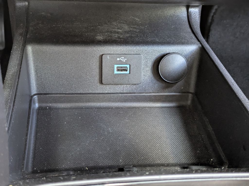 2017 Ford Fusion Image 28
