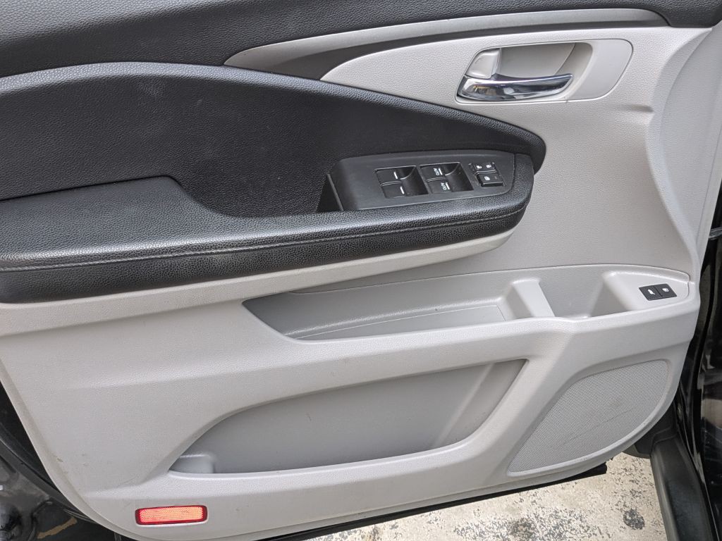 2016 Honda Pilot Image 8