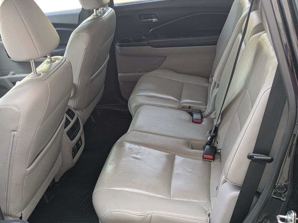 2016 Honda Pilot Image 9