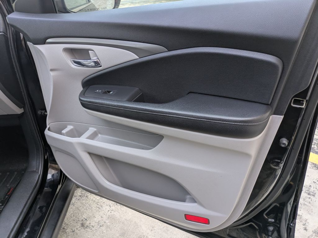 2016 Honda Pilot Image 23
