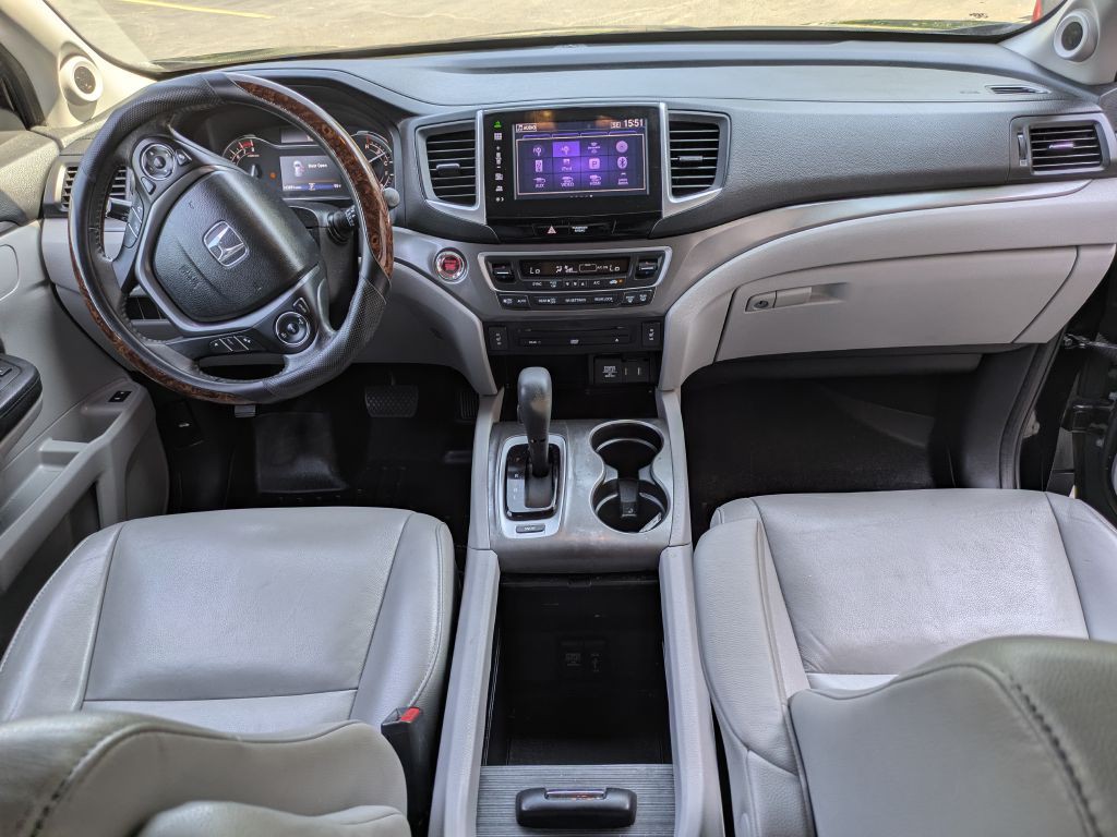 2016 Honda Pilot Image 24