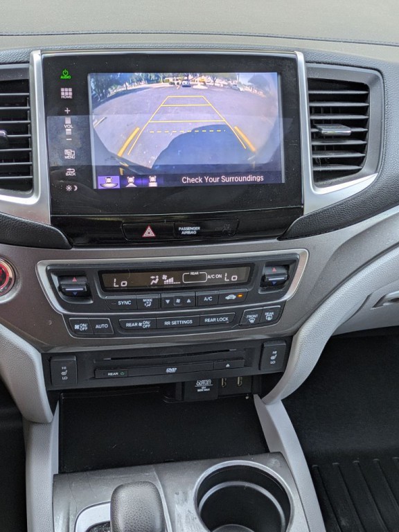 2016 Honda Pilot Image 36