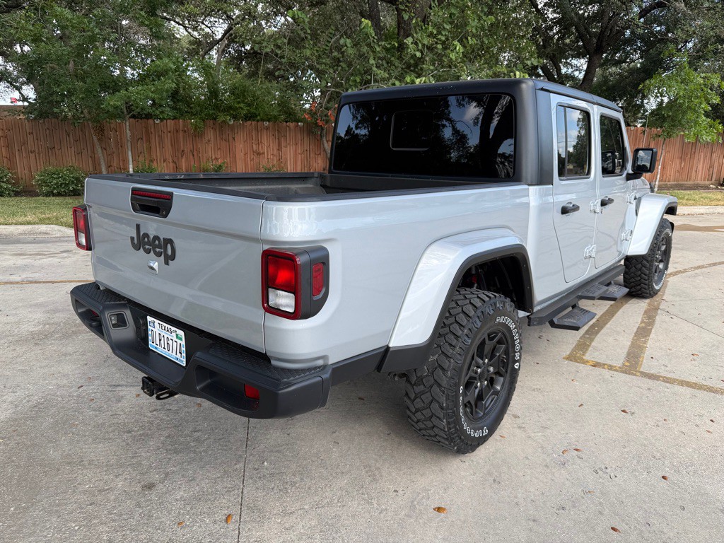 2022 Jeep Gladiator Image 7