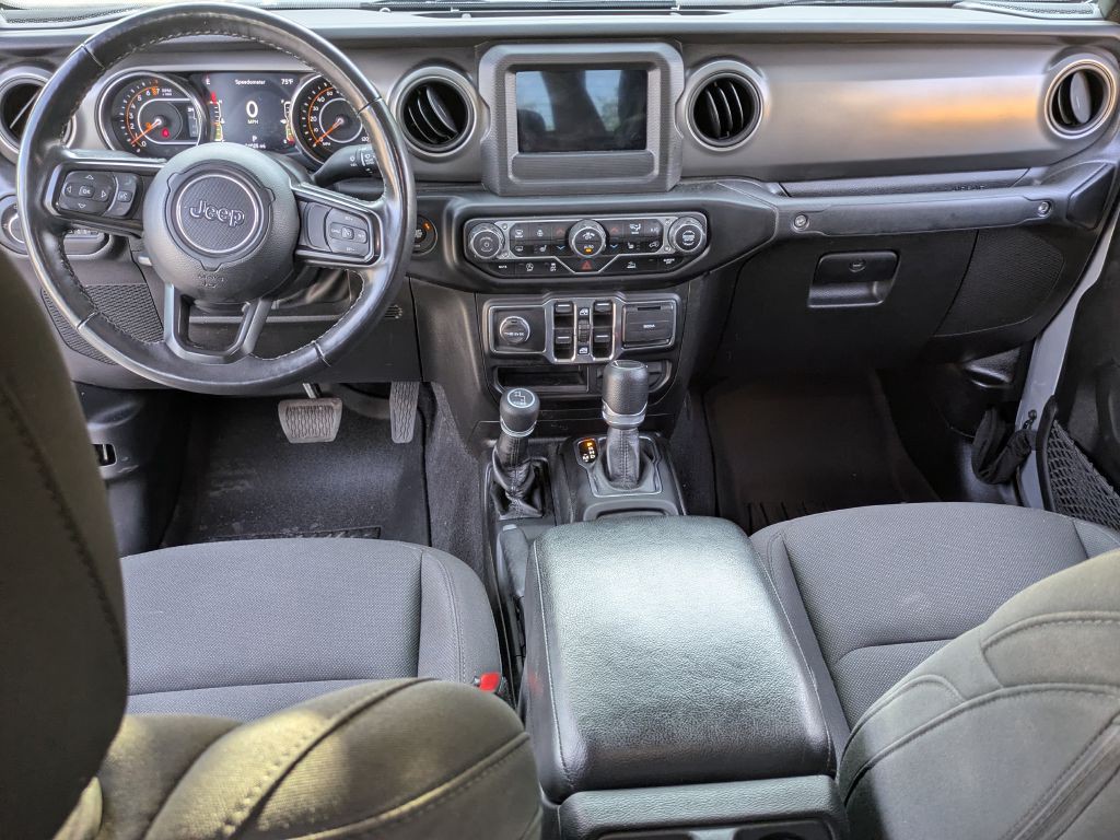 2022 Jeep Gladiator Image 15
