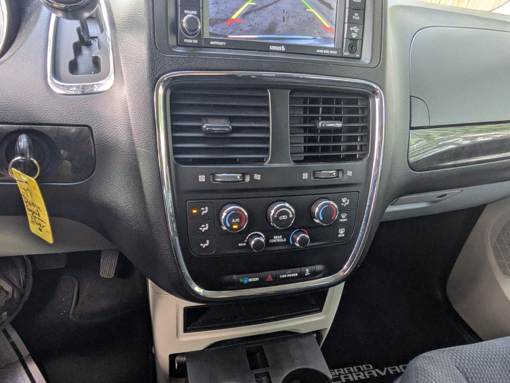 2017 Dodge Grand Caravan Image 25