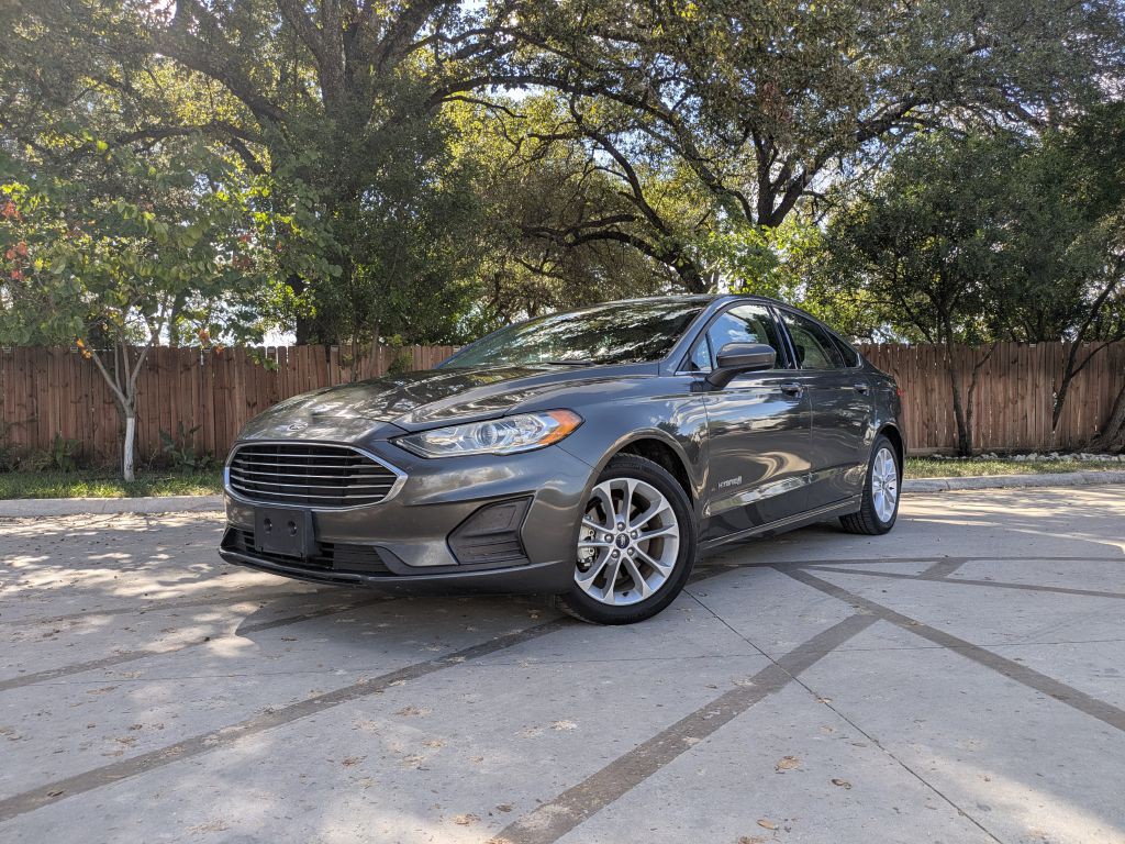 2019 Ford Fusion Image 3