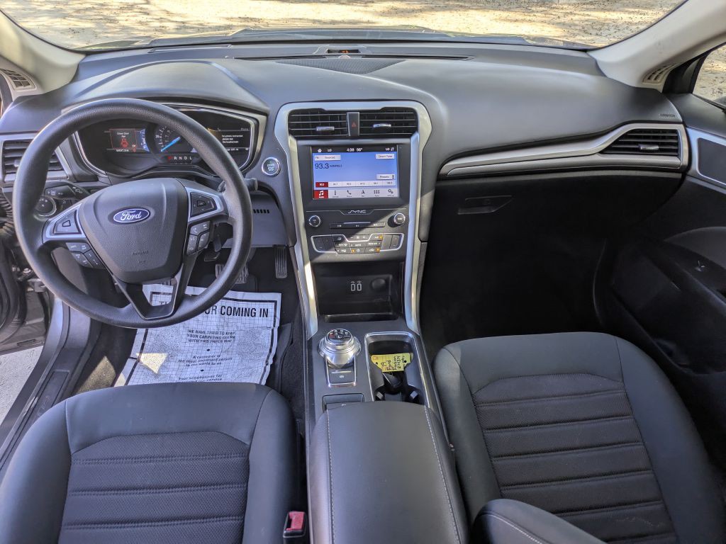 2019 Ford Fusion Image 10