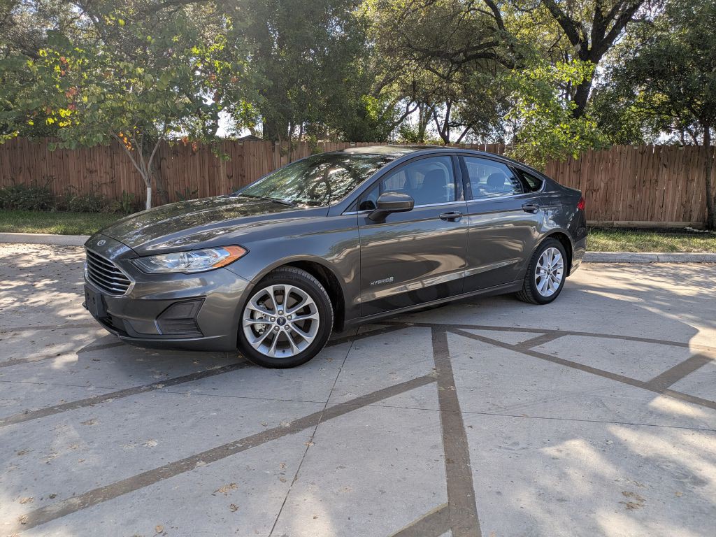 2019 Ford Fusion Image 3
