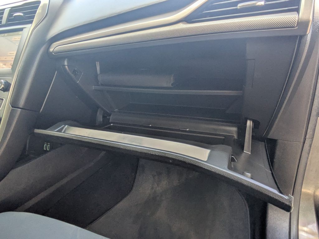 2019 Ford Fusion Image 21