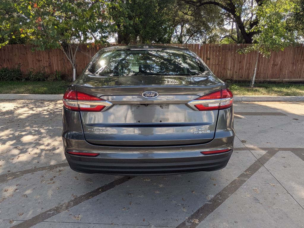 2019 Ford Fusion Image 25