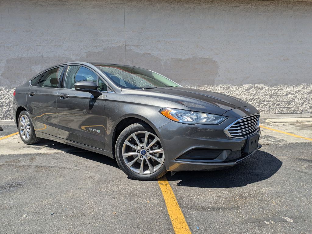 2017 Ford Fusion Image 1
