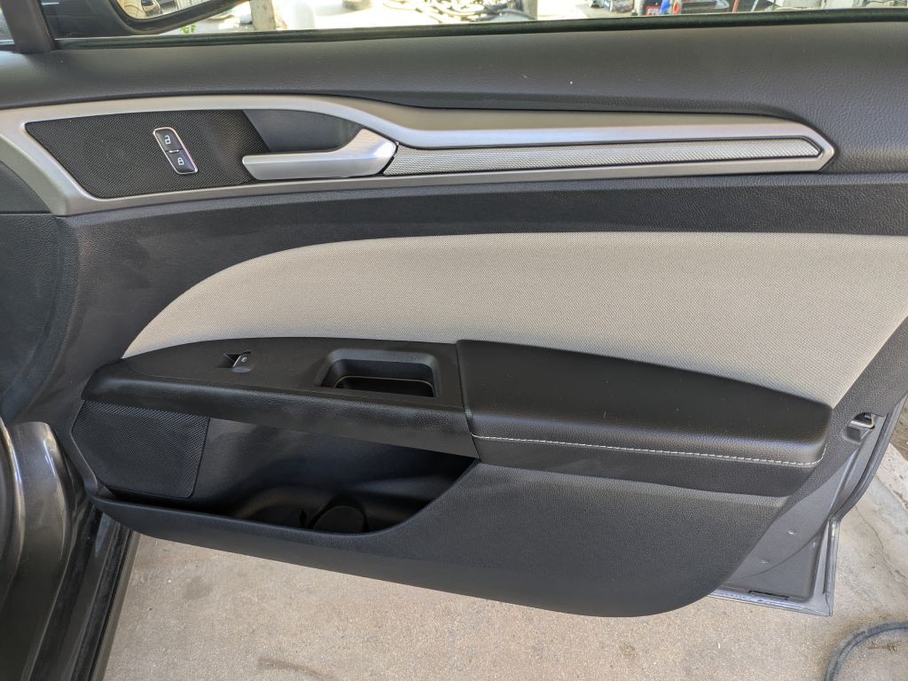 2017 Ford Fusion Image 30