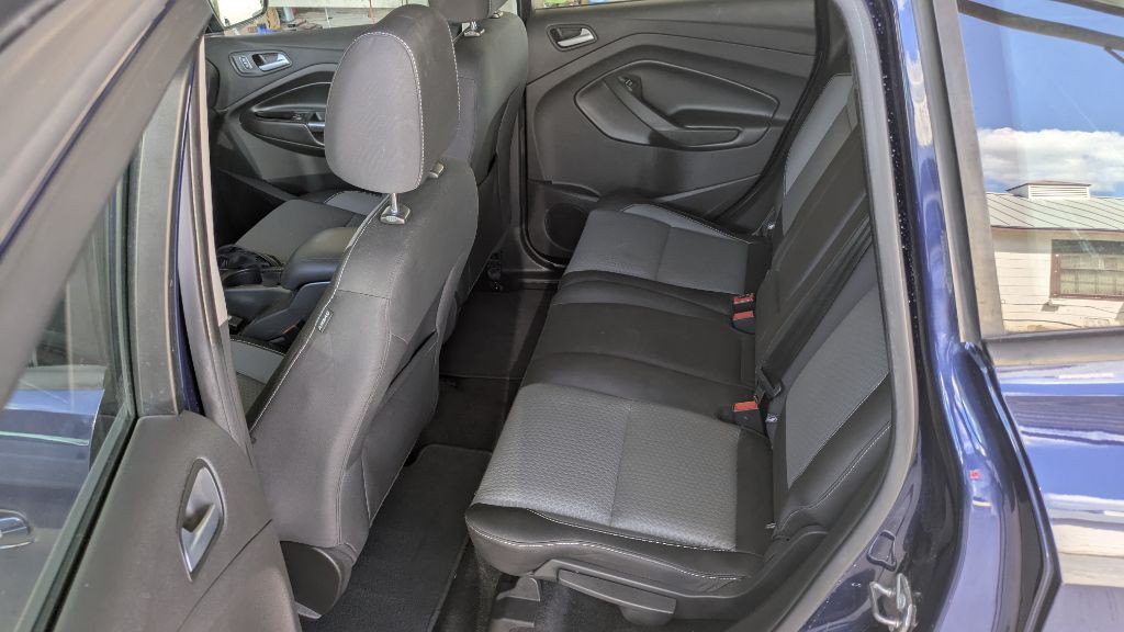 2017 Ford C-Max Image 14