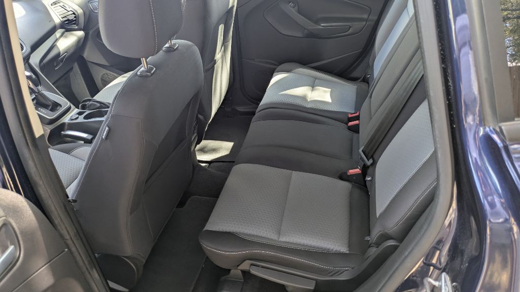 2017 Ford C-Max Image 19