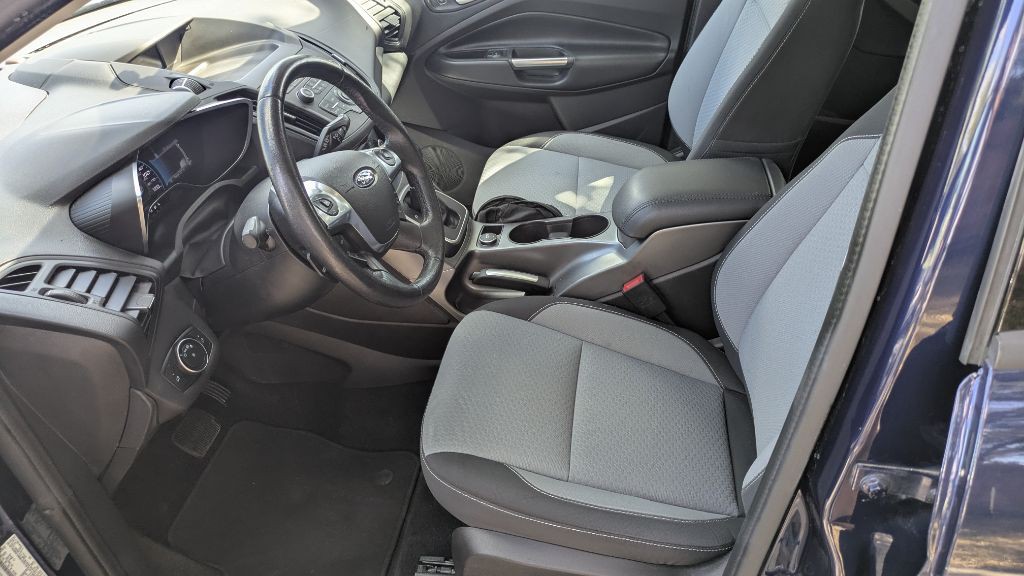 2017 Ford C-Max Image 22