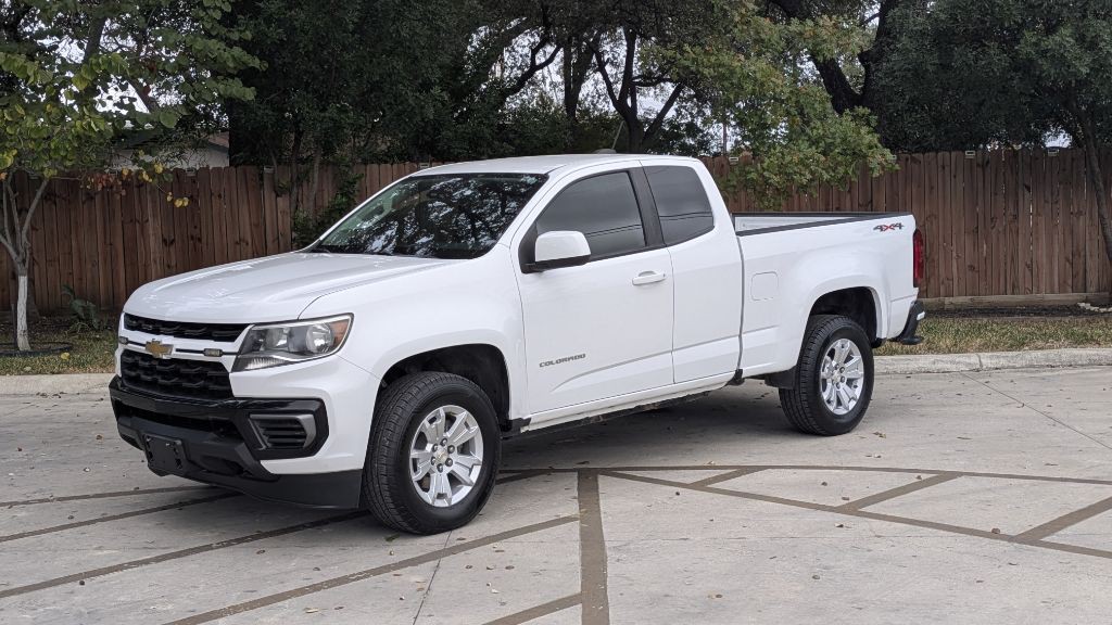 2022 Chevrolet Colorado Image 3