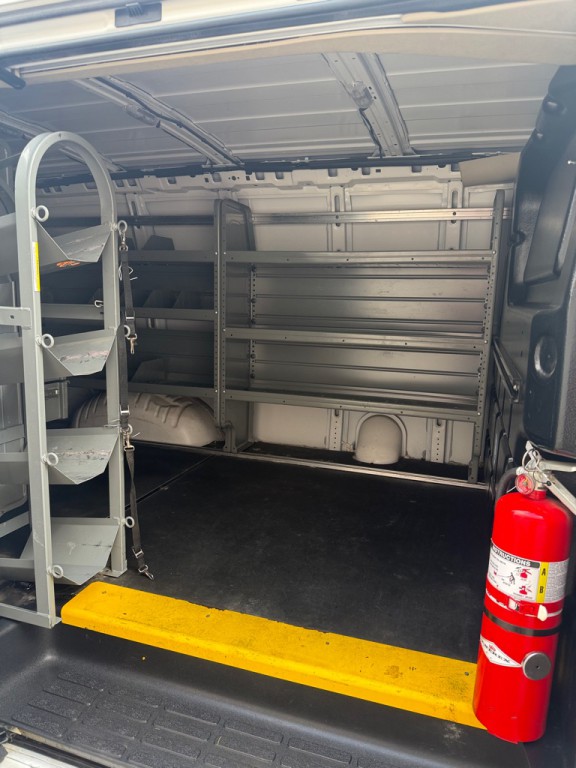 2021 Chevrolet Express Image 14