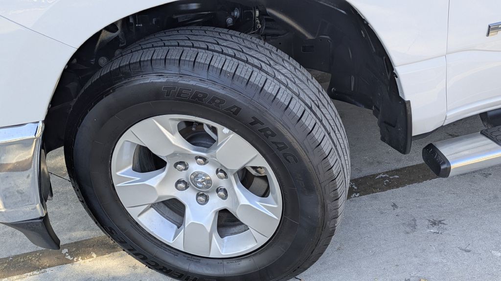 2023 RAM 1500 Image 9