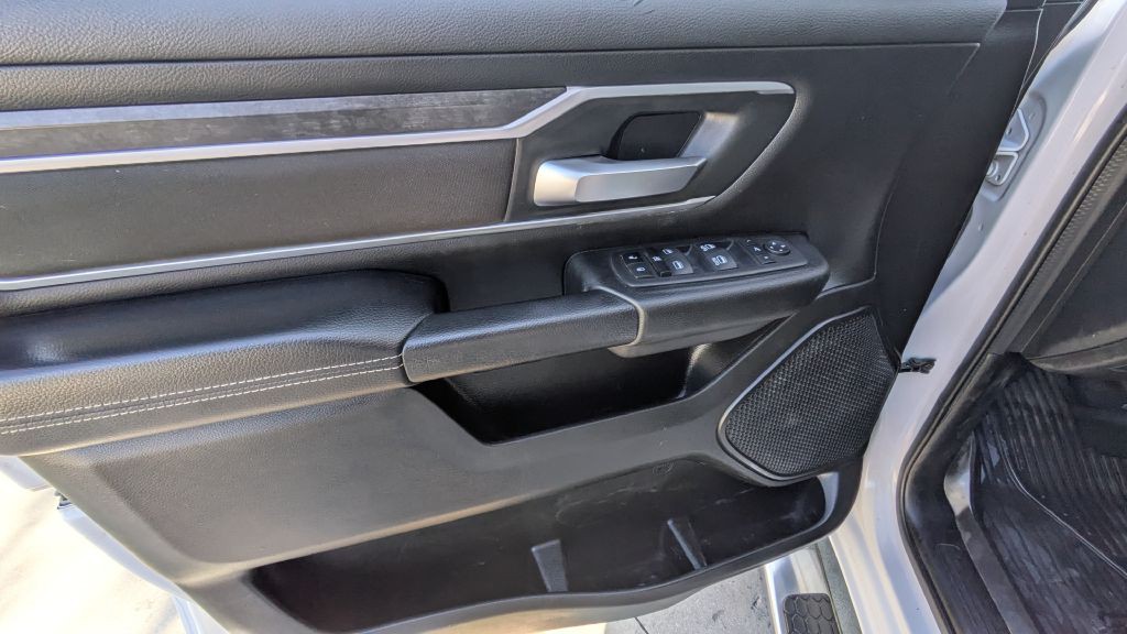 2023 RAM 1500 Image 15
