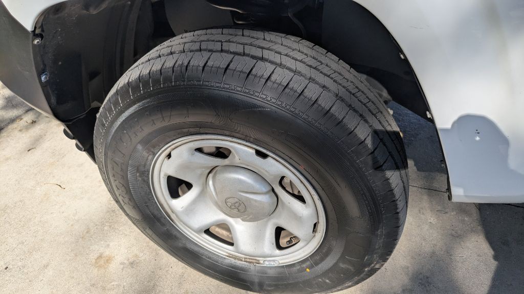 2022 Toyota Tacoma Image 6