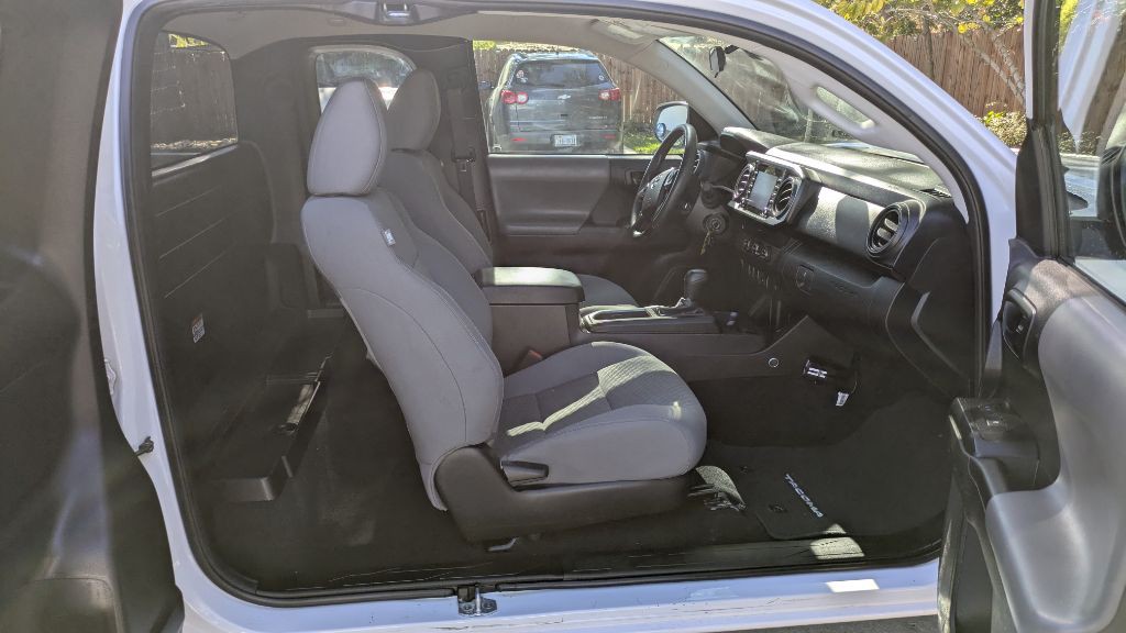 2022 Toyota Tacoma Image 12