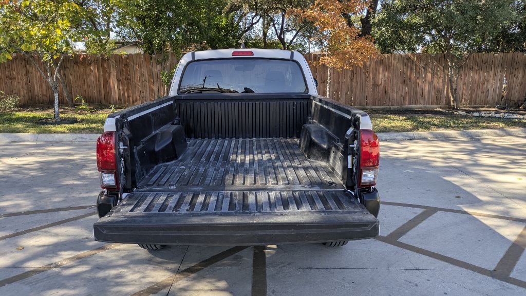 2022 Toyota Tacoma Image 13