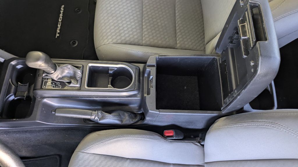 2022 Toyota Tacoma Image 22