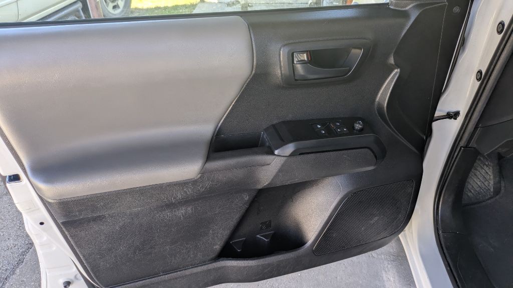 2022 Toyota Tacoma Image 28