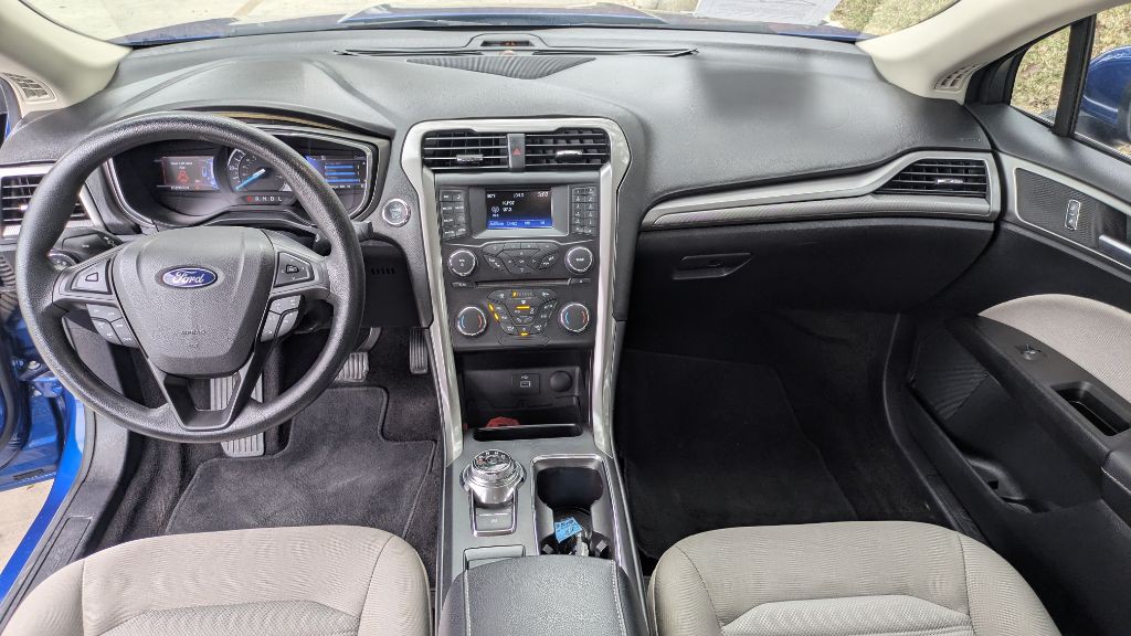 2018 Ford Fusion Image 18