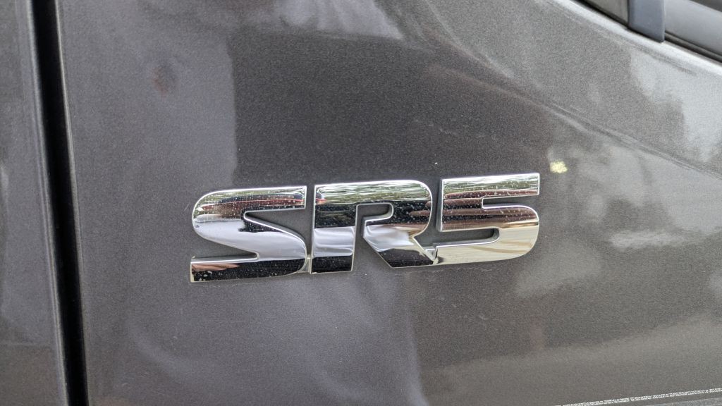 2017 Toyota Tacoma Image 24