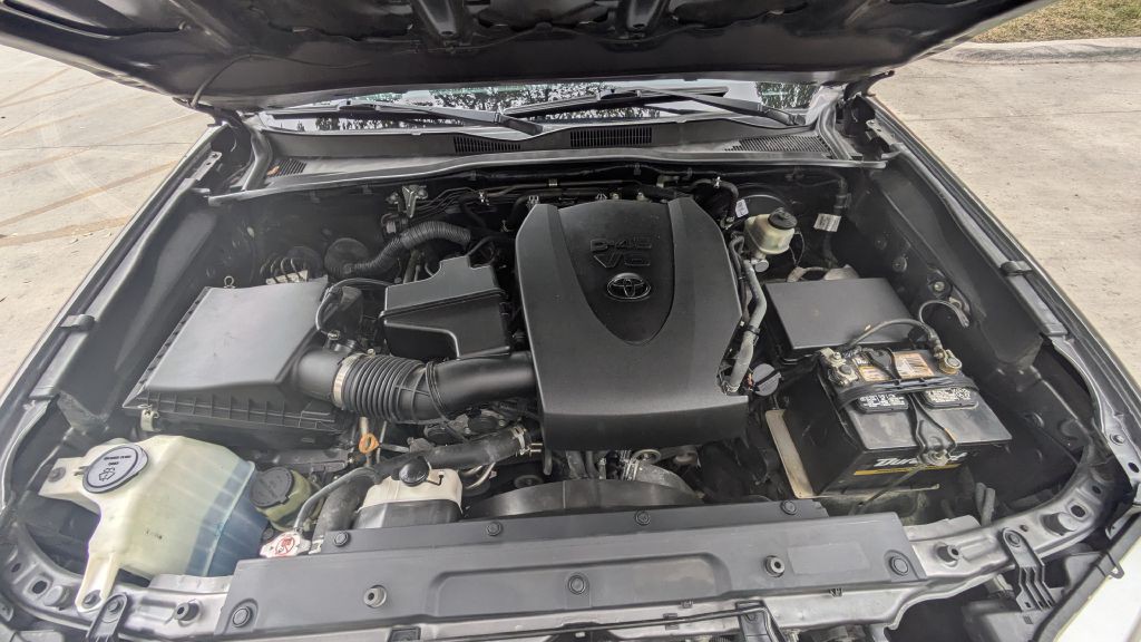 2017 Toyota Tacoma Image 25