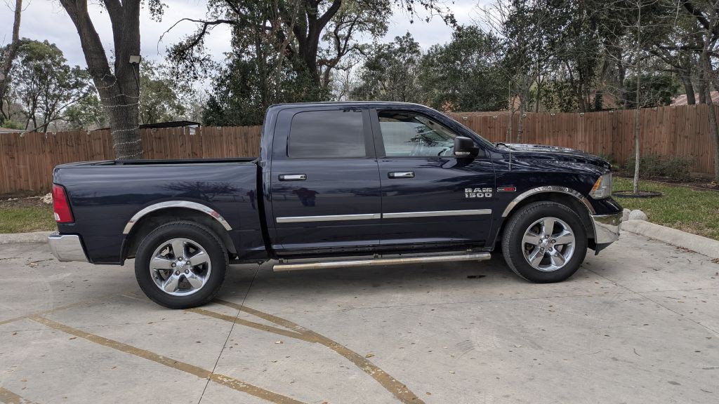 2018 RAM 1500 Image 3